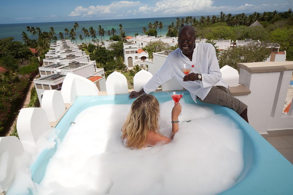 Lantana Galu Beach Diani Beach Oda fotoğraf