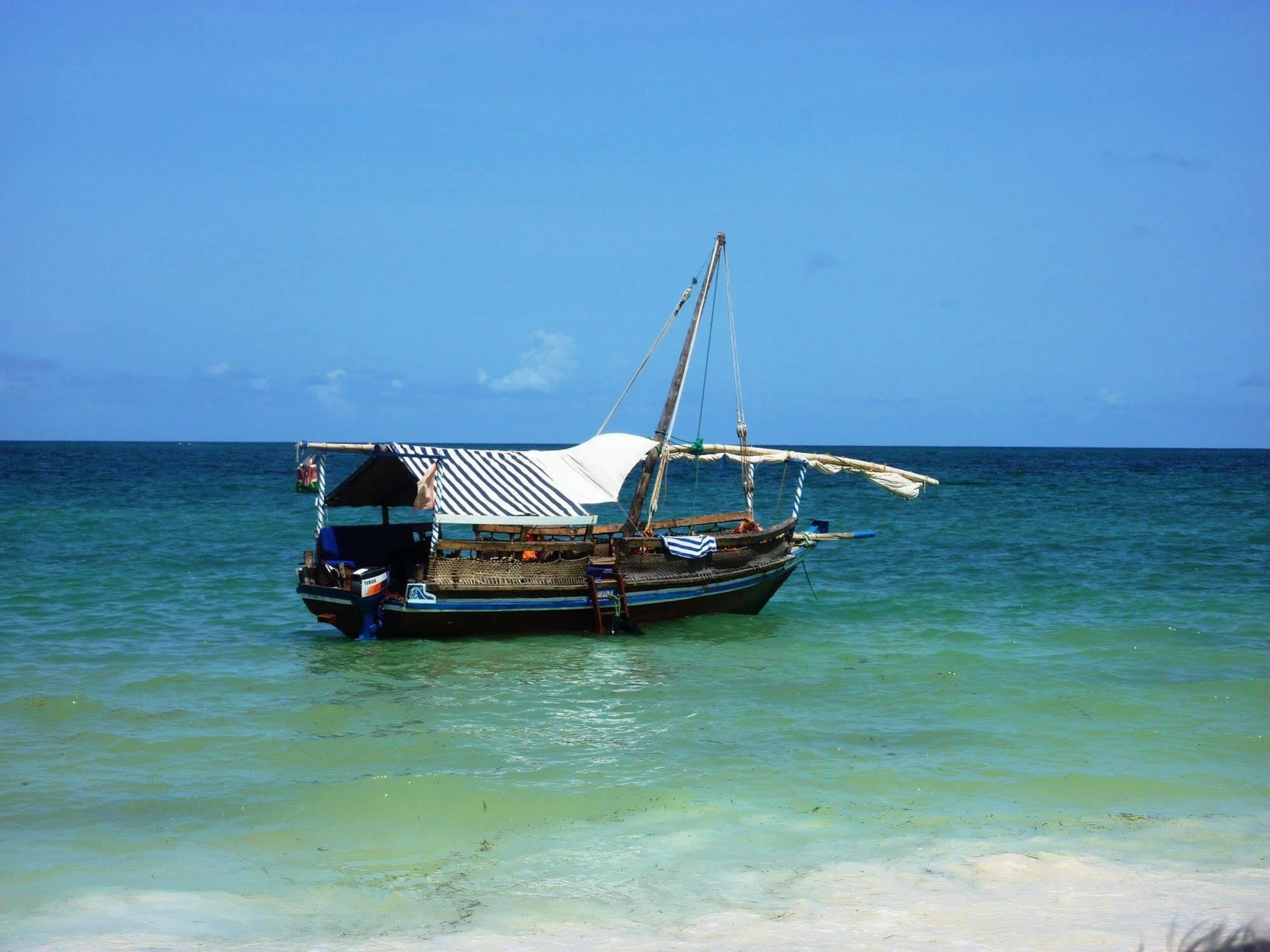 Lantana Galu Beach Diani Beach Dış mekan fotoğraf